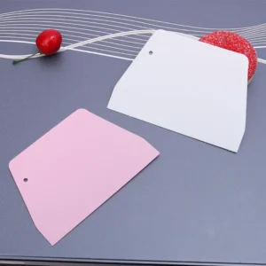 Plastic Pastry Cutter & Dough Scraper | Multi-Purpose Cake & Fondant Tool
